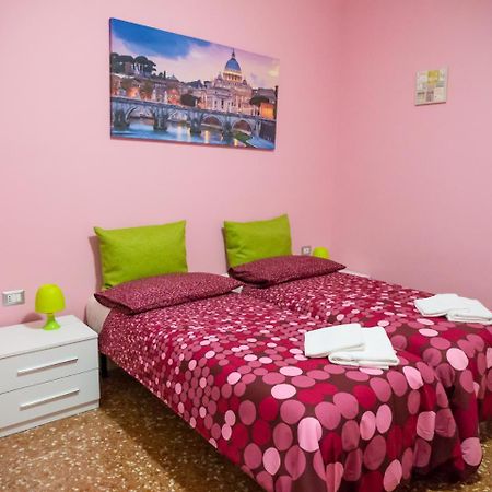 B&B Vatican Panorama ローマ エクステリア 写真